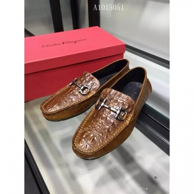 Men s Ferragamo casual shoes 136 Ferragamo Yellow Fashion