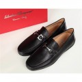 Men's Ferragamo Driver Moccasin Shoe 070