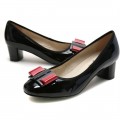 Women's Ferragamo My Flair Black Leather Pumps