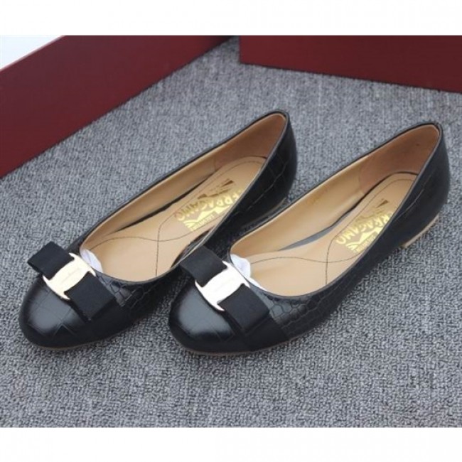 Women's Salvatore Ferragamo Varina Flat Shoes Black in patent